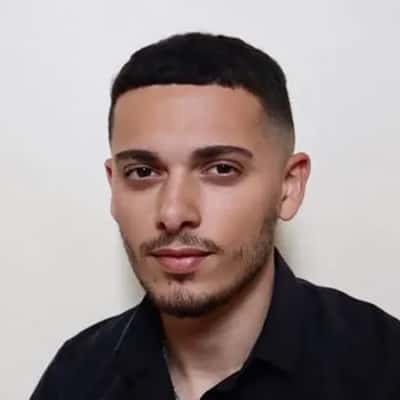 Тео, Енді Дарсі