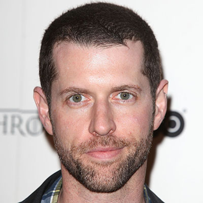 Уайсс, Деніел Бретт