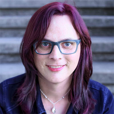 Сімпсон, Дана Клер