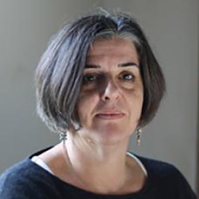 Кемерон, Дебора