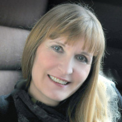 Фьоллер, Єва Фьоллер, Єва