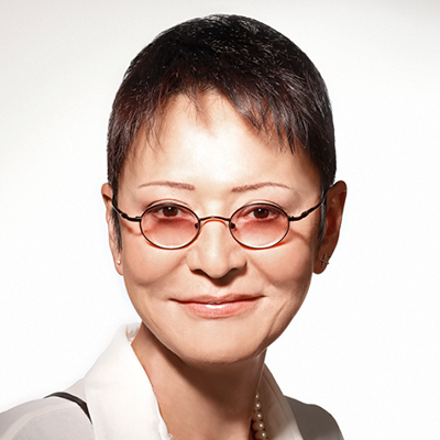 Хакамада, Ірина