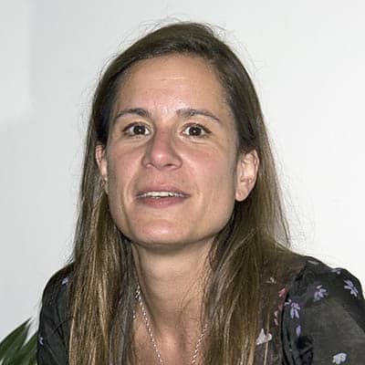 Абеді, Ізабель