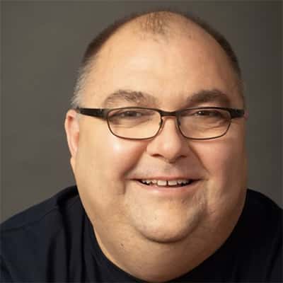 Понті, Джеймс