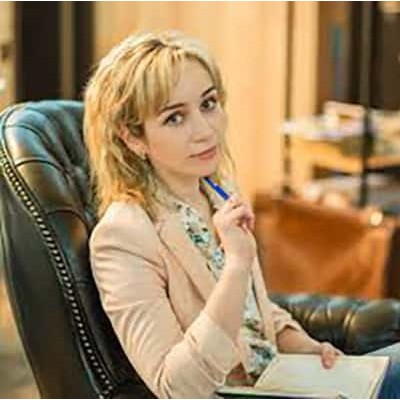 Хоменко, Яна