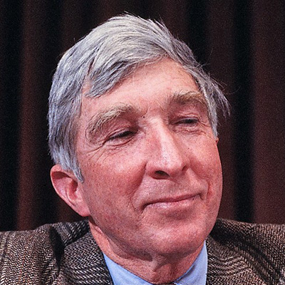 Апдайк, Джон Хойєр