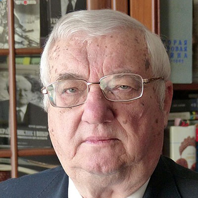 Щербак, Юрій