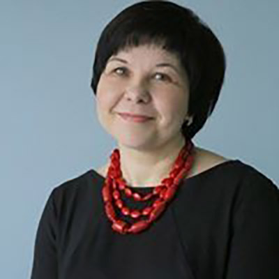 Цілик, Лариса