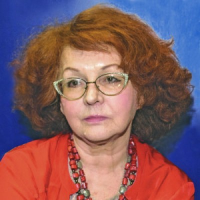 Калюжна, Любов