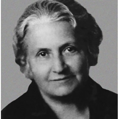 Жукова, Надія