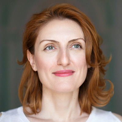 Абгарян, Наріне