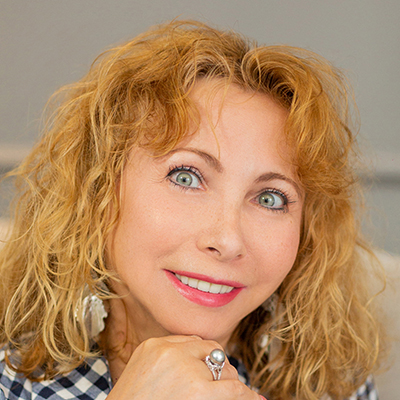 Узорова, Ольга