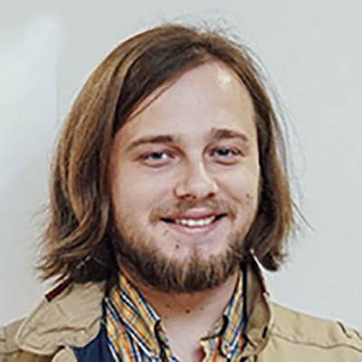 Українець, Остап