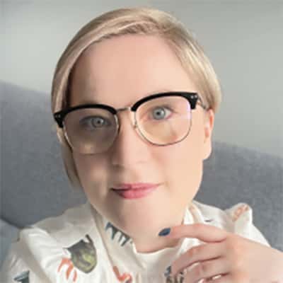 Смайт, Рейчел