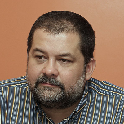 Лук'яненко, Сергій