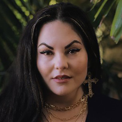 Сент-Клер, Скарлетт