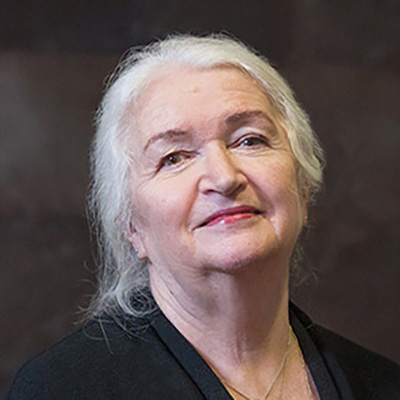 Чернігівська, Тетяна