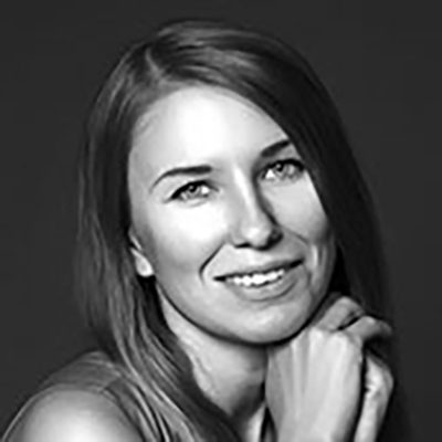 Дегтяренко, Ярослава